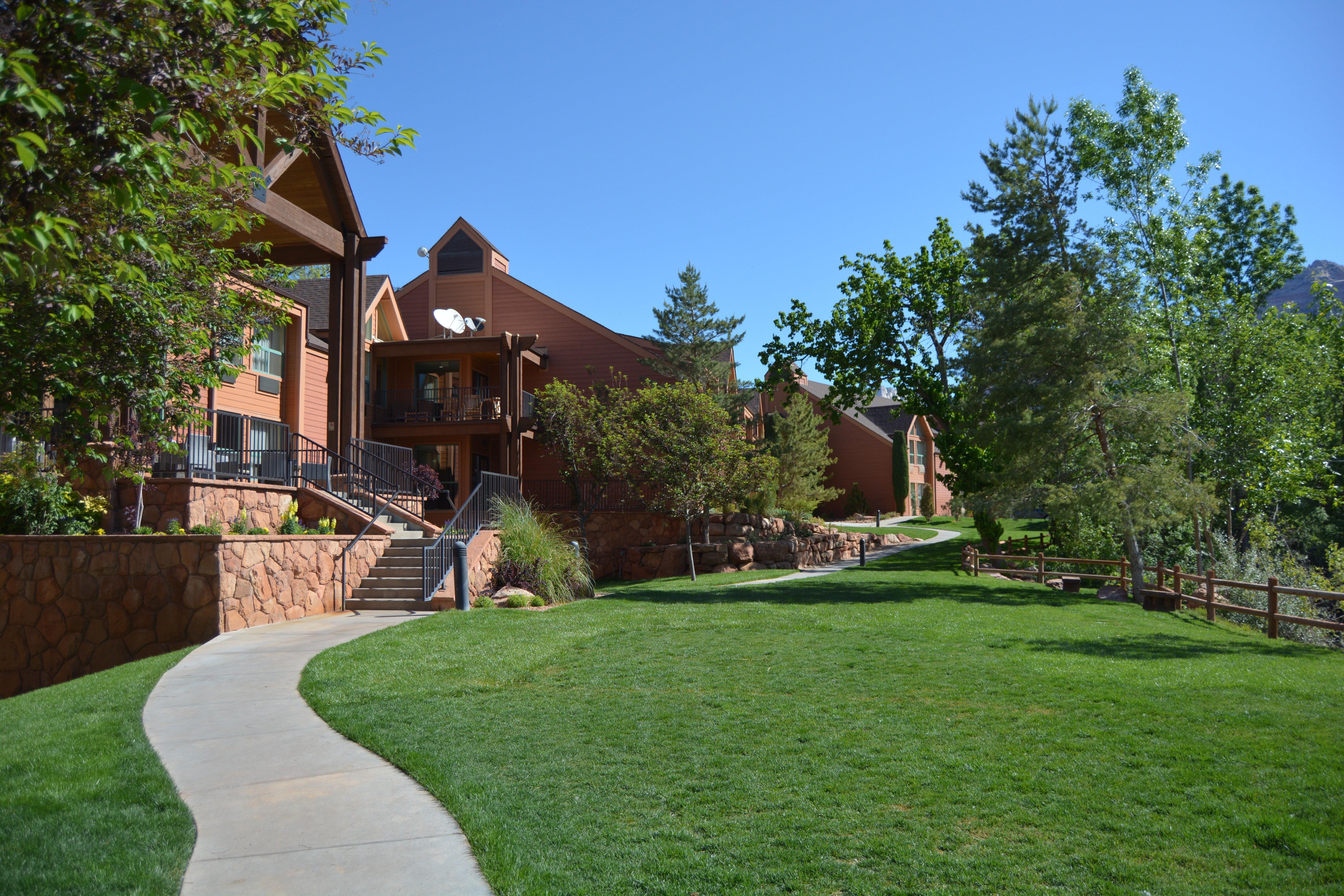 Holiday Inn Express Springdale - Zion National Park Area, An Ihg Hotel Exterior photo