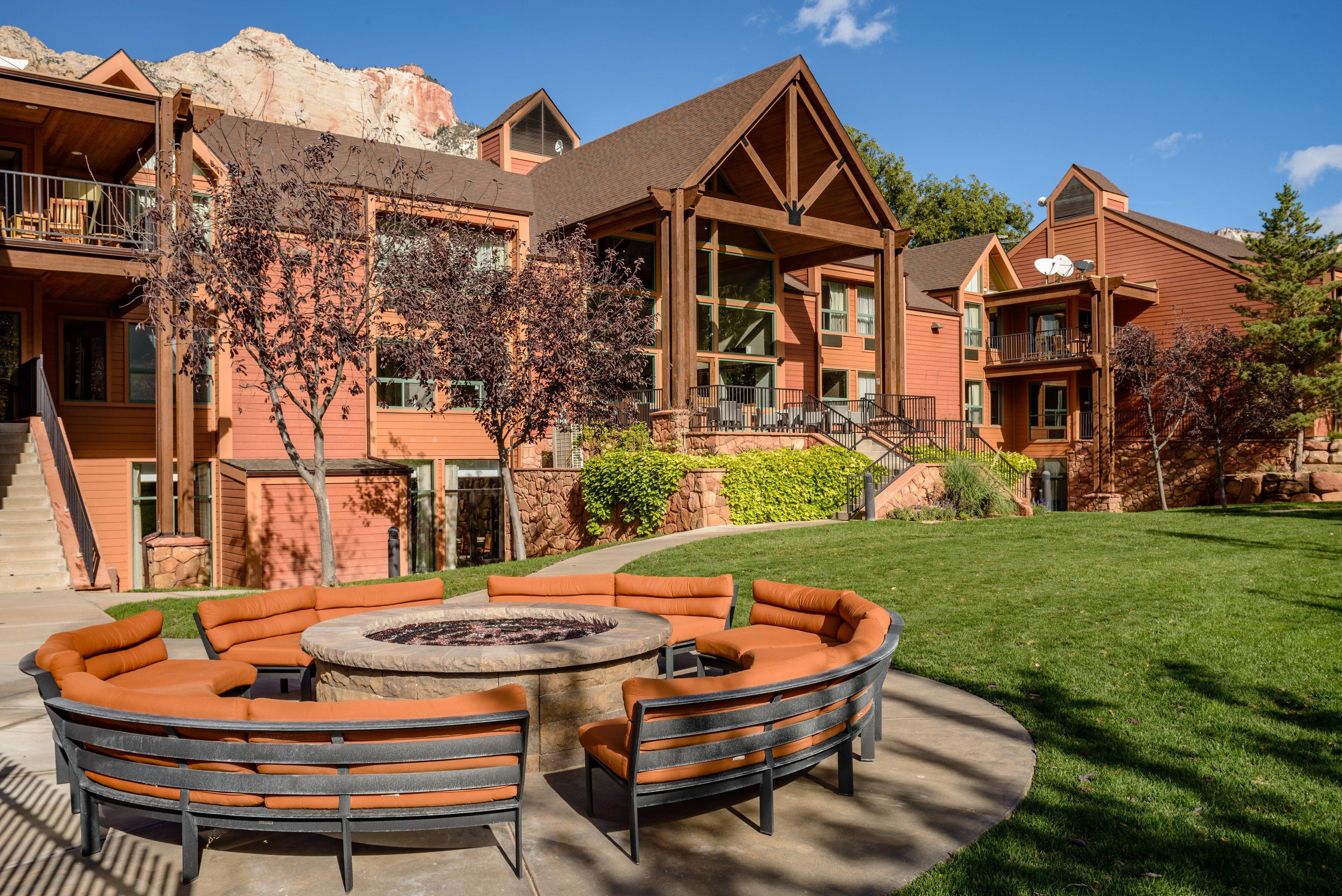 Holiday Inn Express Springdale - Zion National Park Area, An Ihg Hotel Exterior photo