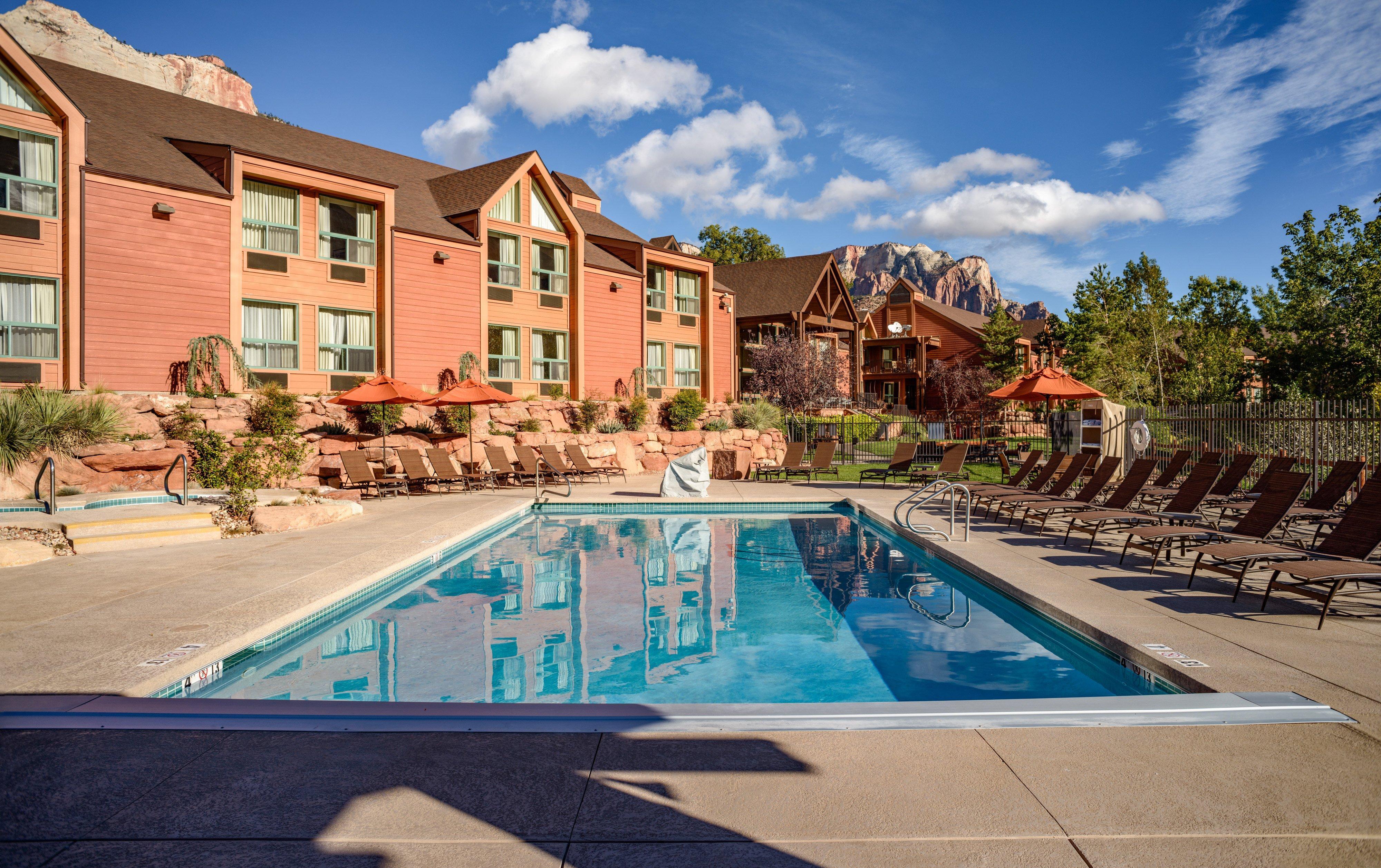 Holiday Inn Express Springdale - Zion National Park Area, An Ihg Hotel Exterior photo